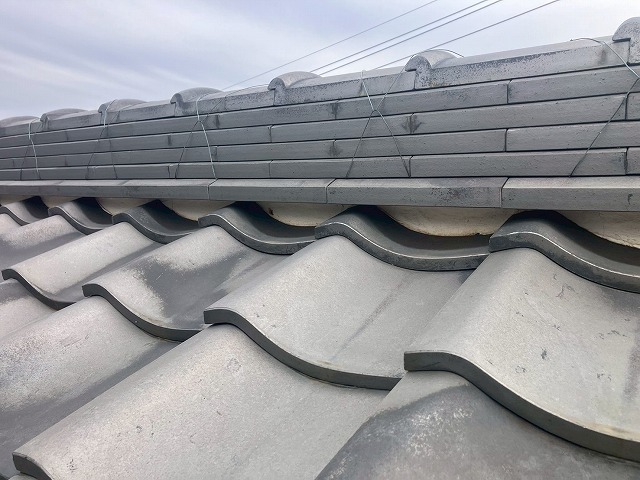 棟のゆがみを確認